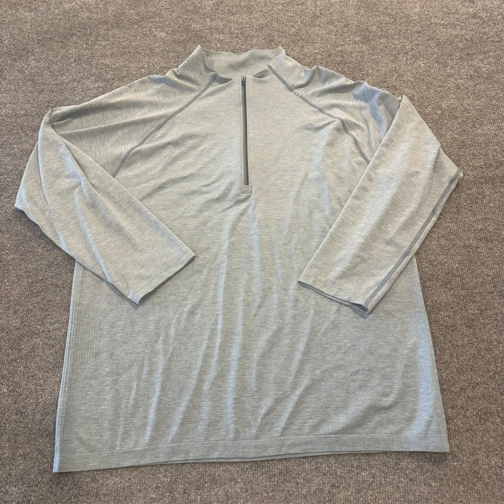 Lululemon Metal Vent Tech Mens 2XL Half Zip Pullover Perforated Gray Lightweight